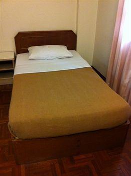 Kong Court Guest House Чиангмай Екстериор снимка